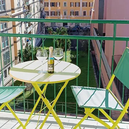 Bed Bike Breakfast Piramide